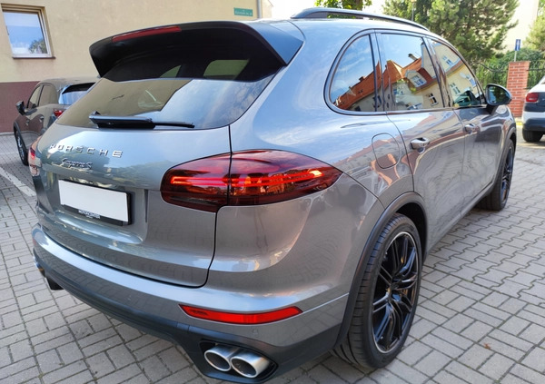 Porsche Cayenne cena 189950 przebieg: 159000, rok produkcji 2015 z Świebodzice małe 781